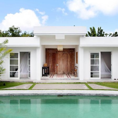 Villa Mutiara Putih By Optimum Bali Villas Seminyak Chambre photo